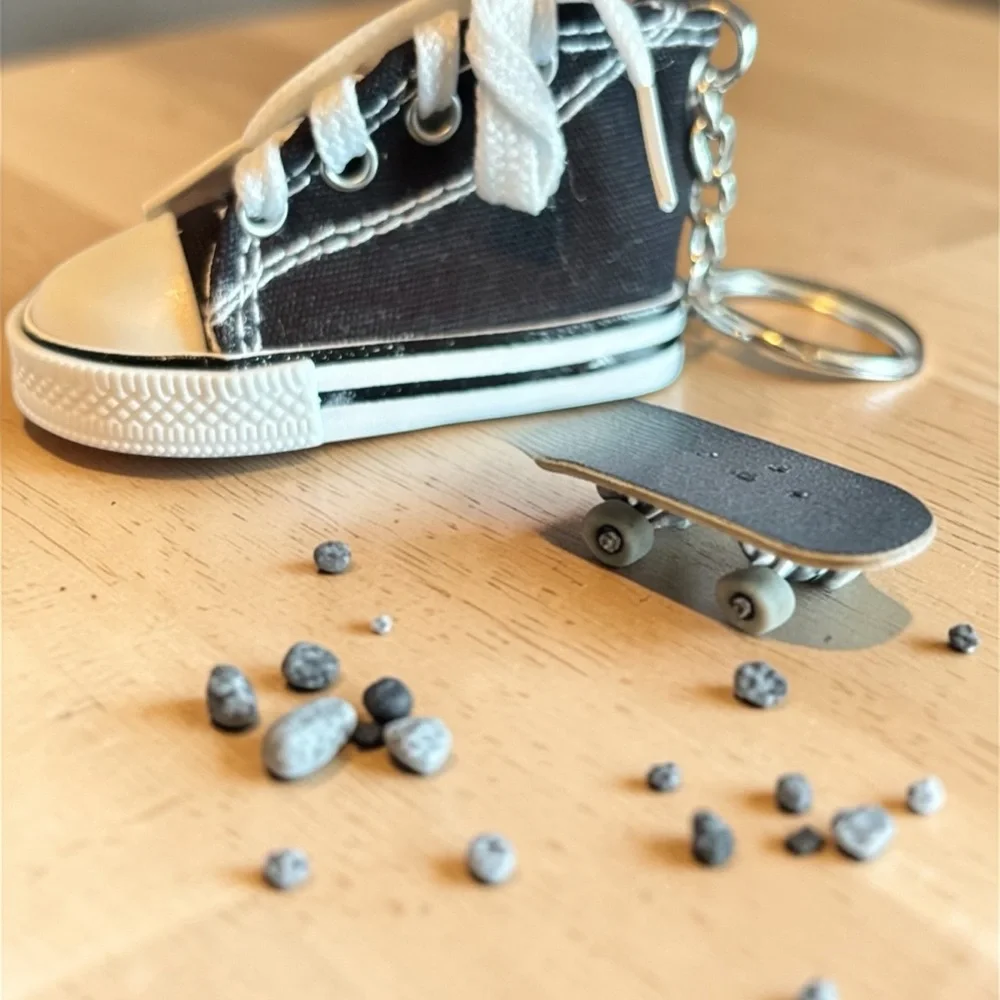 Black High Top Sneaker Keychain - Miniature Shoe Charm‎